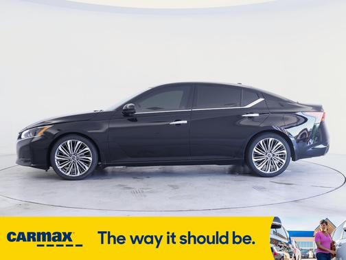 2023 Nissan Altima SL