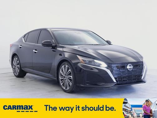 2023 Nissan Altima SL