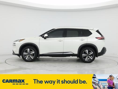 2022 Nissan Rogue SL