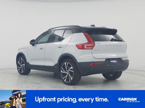 2021 Volvo XC40 T4 R-Design