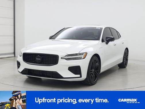 2023 Volvo S60 Recharge Plug-In Hybrid T8 Plus Black Edition