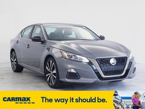 2020 Nissan Altima SR