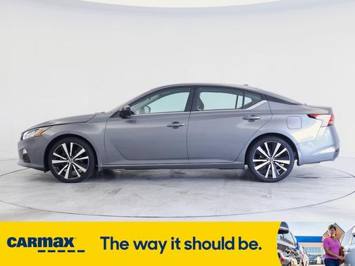 2020 Nissan Altima SR