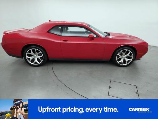 2016 Dodge Challenger SXT Plus