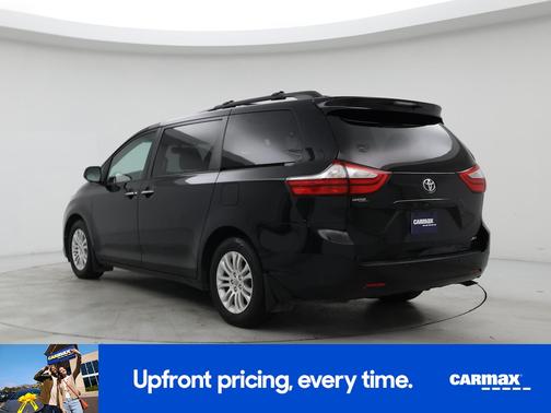 2016 Toyota Sienna XLE