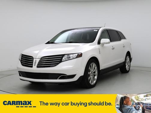 2019 Lincoln MKT Reserve