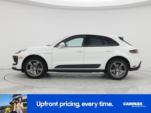 2022 Porsche Macan 