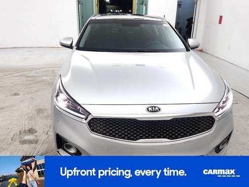 2017 Kia Cadenza Premium