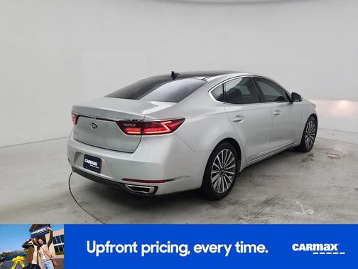 2017 Kia Cadenza Premium