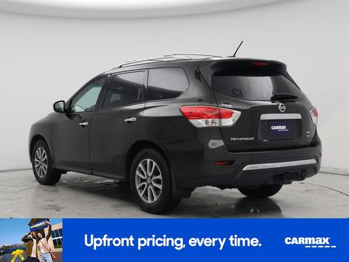 2015 Nissan Pathfinder SV