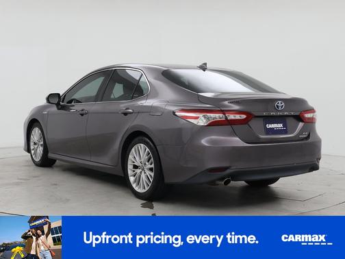2019 Toyota Camry Hybrid XLE