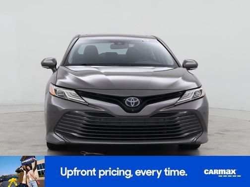 2019 Toyota Camry Hybrid XLE