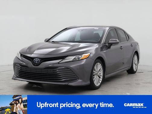 2019 Toyota Camry Hybrid XLE