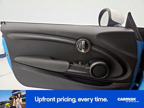 Blue 2016 MINI Hardtop