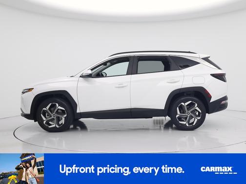 White 2023 Hyundai TUCSON SEL