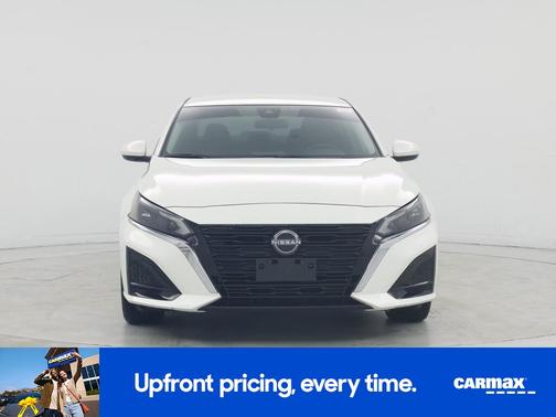 2023 Nissan Altima SV