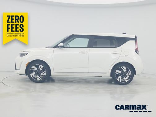 White 2025 Kia Soul GT-Line