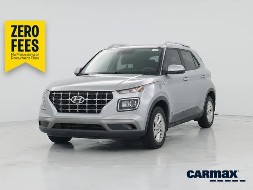 Silver 2020 Hyundai VENUE SEL