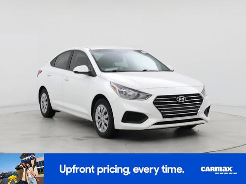 2022 Hyundai Accent SE