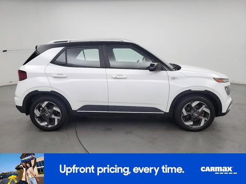 2022 Hyundai VENUE Limited