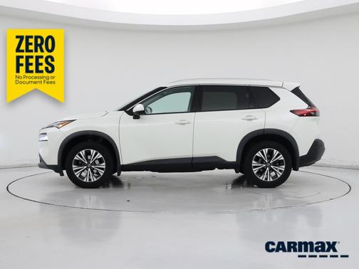 White 2021 Nissan Rogue SV
