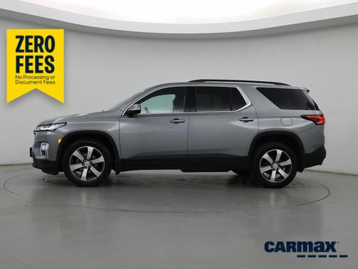 Gray 2023 Chevrolet Traverse LT Leather