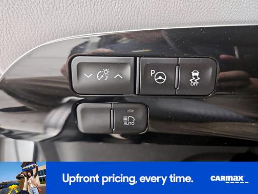 2018 Toyota Prius Two