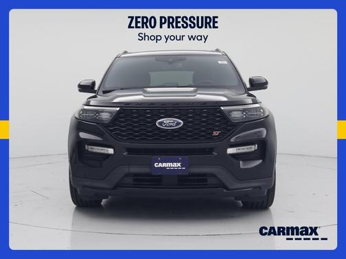 Black 2022 Ford Explorer ST
