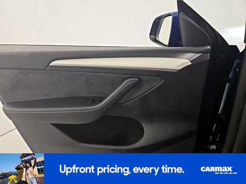 Blue 2023 Tesla Model Y Performance