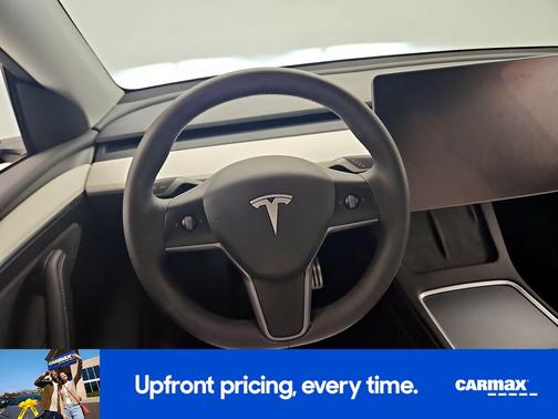 Blue 2023 Tesla Model Y Performance