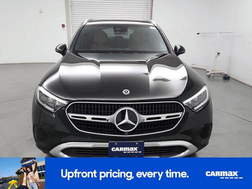 2024 Mercedes-Benz GLC 300 