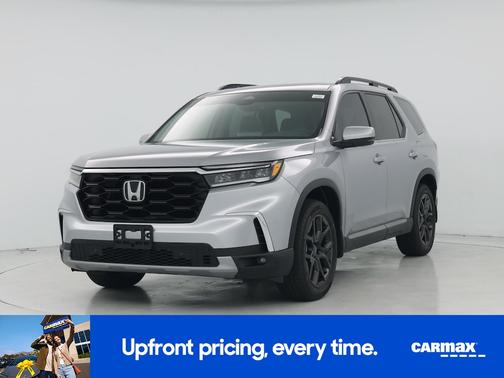 Silver 2025 Honda Pilot Touring