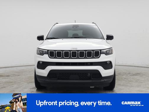 2023 Jeep Compass Latitude Lux