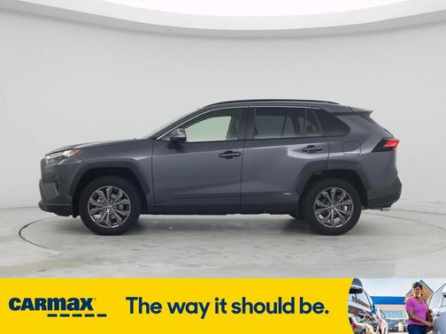 2022 Toyota RAV4 XLE Premium