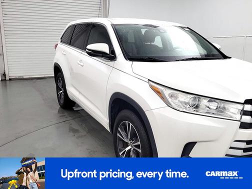 2017 Toyota Highlander LE