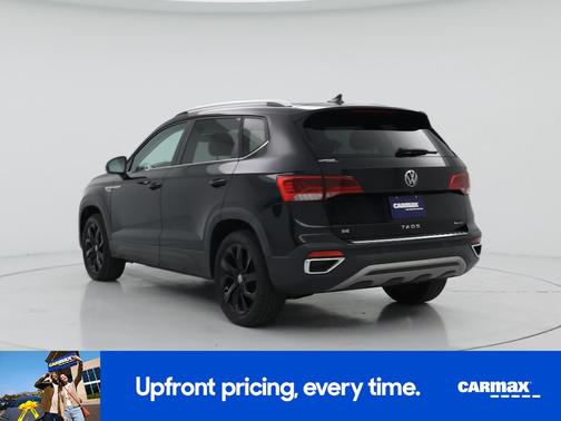 Black 2022 Volkswagen Taos SE