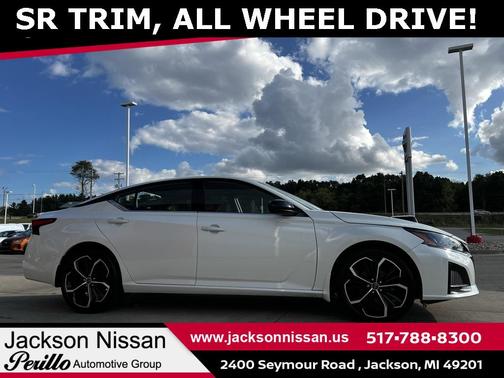 2023 Nissan Altima 2.5 SR