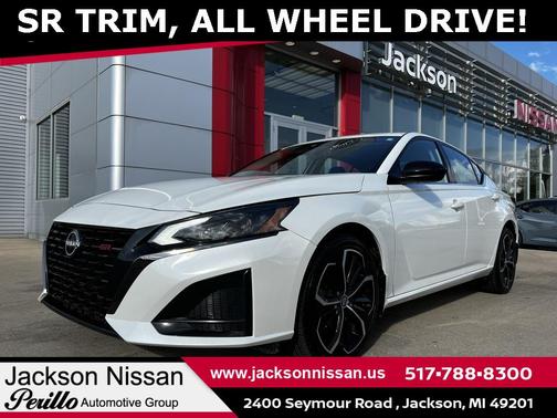 2023 Nissan Altima 2.5 SR