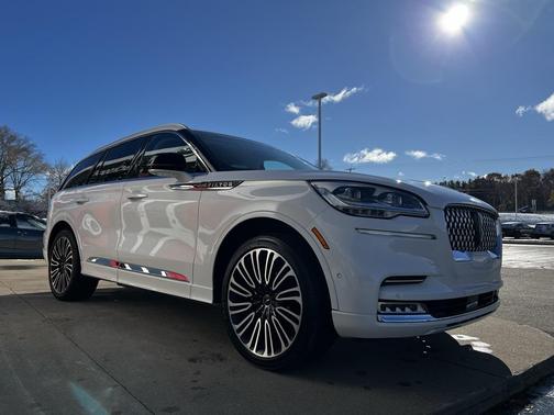 2023 Lincoln Aviator Black Label AWD