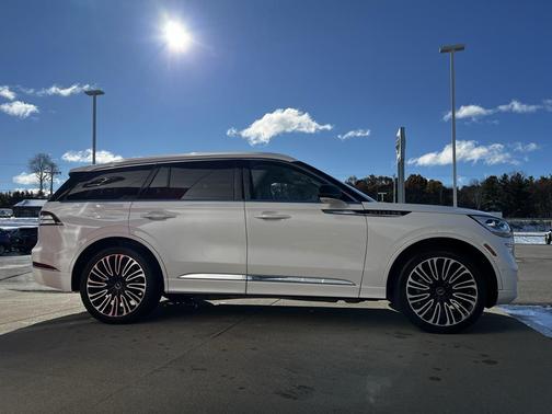 2023 Lincoln Aviator Black Label AWD
