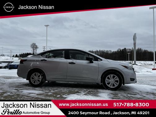 2025 Nissan Versa 1.6 S