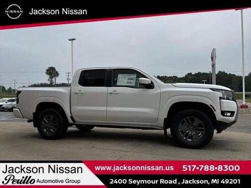 2025 Nissan Frontier SV