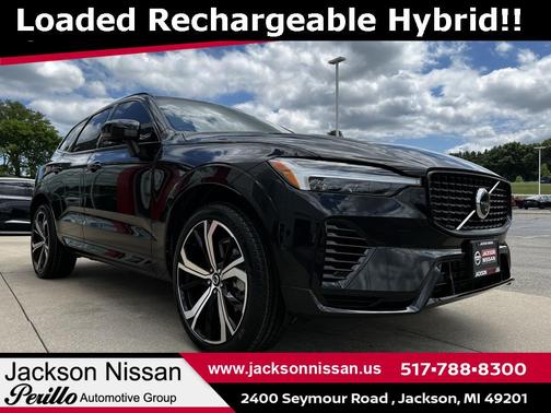 2022 Volvo XC60 Recharge Plug-In Hybrid T8 R-Design
