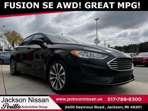2020 Ford Fusion SE
