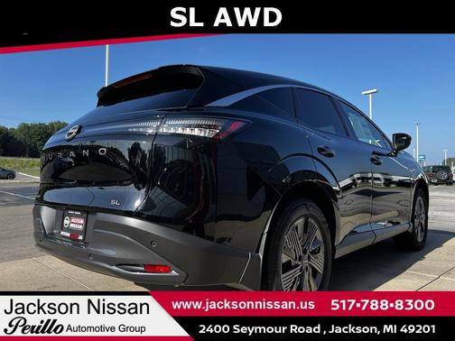 2025 Nissan Murano SL