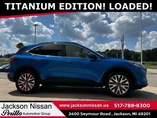 2020 Ford Escape Titanium