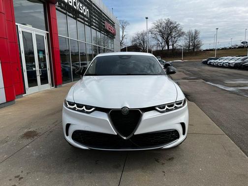 2024 Alfa Romeo Tonale Ti