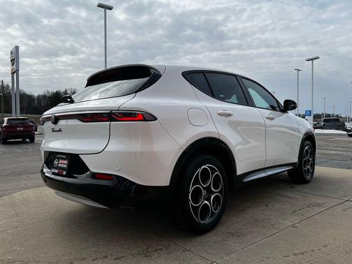 2024 Alfa Romeo Tonale Ti