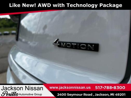 2024 Volkswagen Atlas Cross Sport 2.0T SE w/Technology