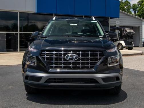 Black 2026 Hyundai VENUE SEL